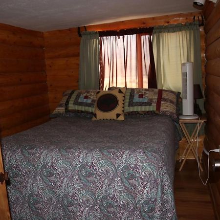 Wapiti Mountain Cabins Villa ภายนอก รูปภาพ