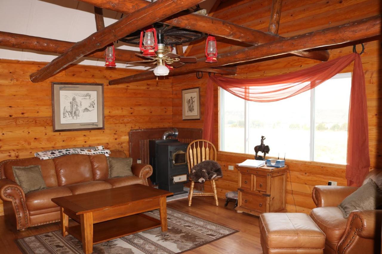 Wapiti Mountain Cabins Villa ภายนอก รูปภาพ